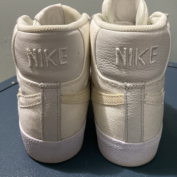 Nike SB - Picture 2 of 4